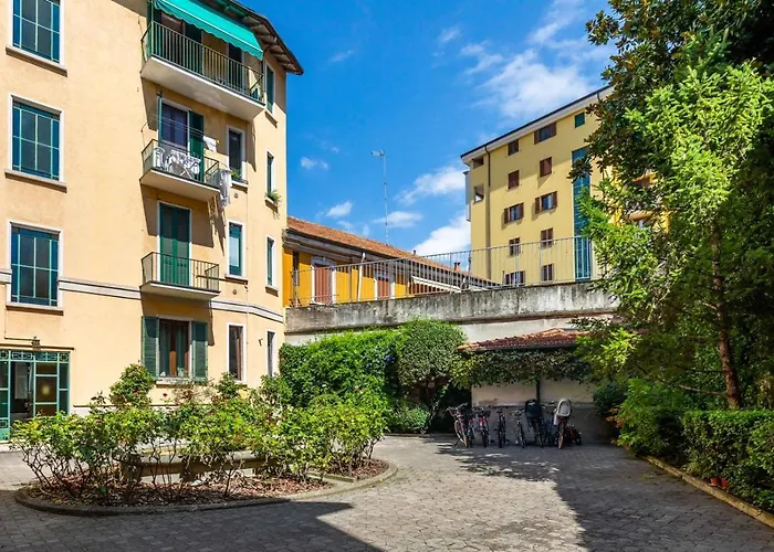 Loft Porta Romana - Cozy Apartment & Wi-Fi